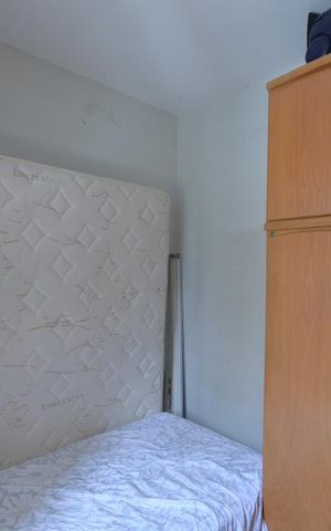 Casa à venda com 180m², 3 quartos e 2 vagasQuarto 3