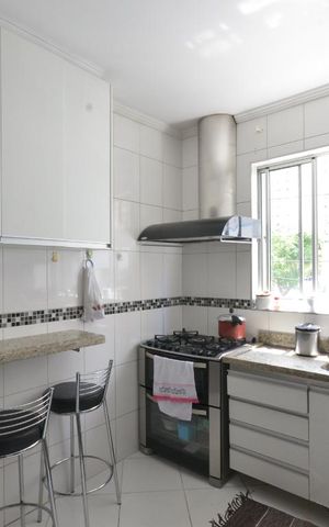 Casa à venda com 180m², 3 quartos e 2 vagasCozinha