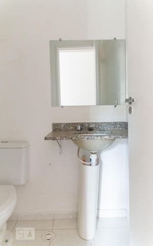 Apartamento à venda com 60m², 2 quartos e 1 vaga Apartamento à venda com 60m², 2 quartos e 1 vagaBanheiro da Suíte