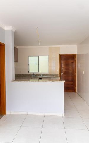 Casa à venda com 65m², 2 quartos e 1 vaga Casa à venda com 65m², 2 quartos e 1 vagaSala
