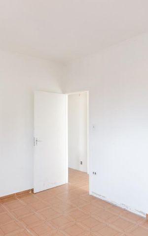 Casa à venda com 250m², 2 quartos e sem vaga Casa à venda com 250m², 2 quartos e sem vagaQuarto 2