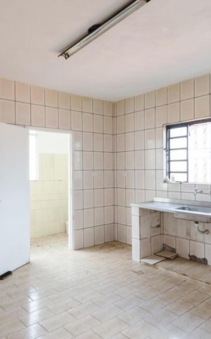 Casa à venda com 250m², 2 quartos e sem vaga Casa à venda com 250m², 2 quartos e sem vagaCozinha