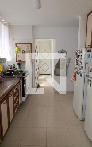 Apartamento à venda com 180m², 5 quartos e 3 vagasCozinha