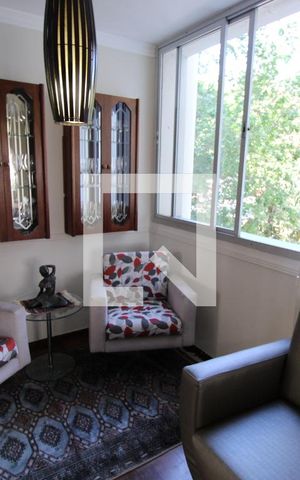 Apartamento à venda com 180m², 5 quartos e 3 vagasSala