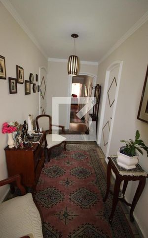 Apartamento à venda com 180m², 5 quartos e 3 vagasSala