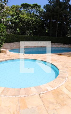 Apartamento à venda com 180m², 5 quartos e 3 vagasÁrea comum - Piscina