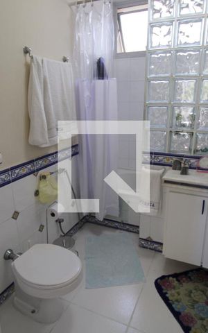 Apartamento à venda com 180m², 5 quartos e 3 vagasBanheiro