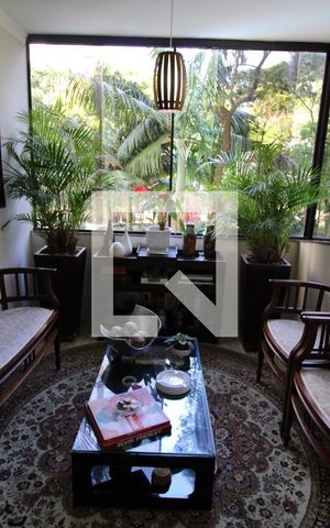 Apartamento à venda com 180m², 5 quartos e 3 vagasSala