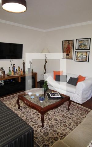 Apartamento à venda com 180m², 5 quartos e 3 vagasSala