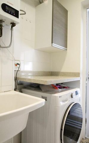 Apartamento à venda com 81m², 3 quartos e 1 vagaÁrea de Serviço