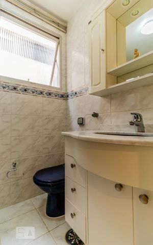 Apartamento à venda com 130m², 3 quartos e 2 vagasBanheiro Social