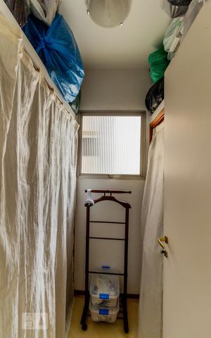 Apartamento à venda com 130m², 3 quartos e 2 vagasSuíte - Closet