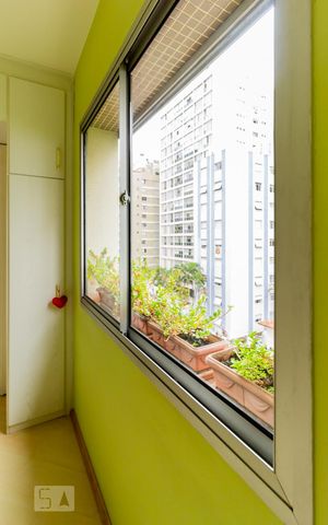 Apartamento à venda com 130m², 3 quartos e 2 vagasSuíte - Janela