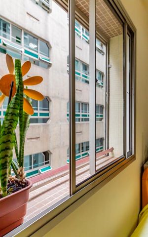 Apartamento à venda com 130m², 3 quartos e 2 vagasQuarto 1 - Janela