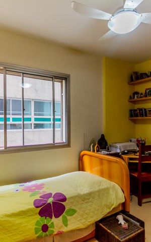 Apartamento à venda com 130m², 3 quartos e 2 vagasQuarto 1