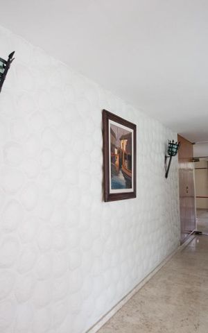 Apartamento à venda com 86m², 2 quartos e 1 vaga Apartamento à venda com 86m², 2 quartos e 1 vagaHall