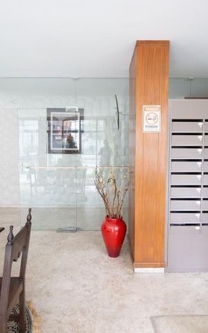 Apartamento à venda com 86m², 2 quartos e 1 vaga Apartamento à venda com 86m², 2 quartos e 1 vagaSala de espera