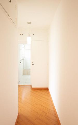 Apartamento à venda com 86m², 2 quartos e 1 vaga Apartamento à venda com 86m², 2 quartos e 1 vagaCorredor