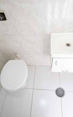 Apartamento à venda com 86m², 2 quartos e 1 vaga Apartamento à venda com 86m², 2 quartos e 1 vagaBanheiro de Serviço