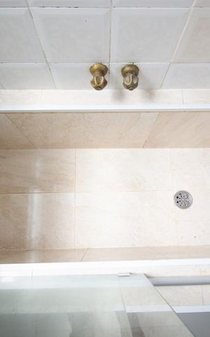 Apartamento à venda com 86m², 2 quartos e 1 vaga Apartamento à venda com 86m², 2 quartos e 1 vagaBanheiro