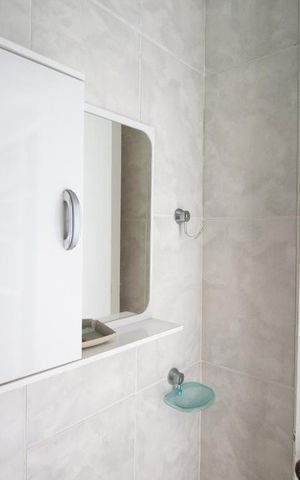 Apartamento à venda com 86m², 2 quartos e 1 vaga Apartamento à venda com 86m², 2 quartos e 1 vagaBanheiro de Serviço