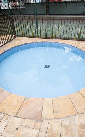 Apartamento à venda com 86m², 2 quartos e 1 vaga Apartamento à venda com 86m², 2 quartos e 1 vagaPiscina