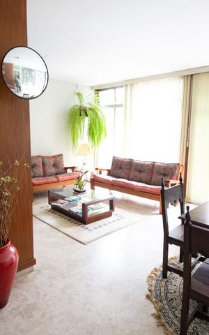 Apartamento à venda com 86m², 2 quartos e 1 vaga Apartamento à venda com 86m², 2 quartos e 1 vagaSala de espera