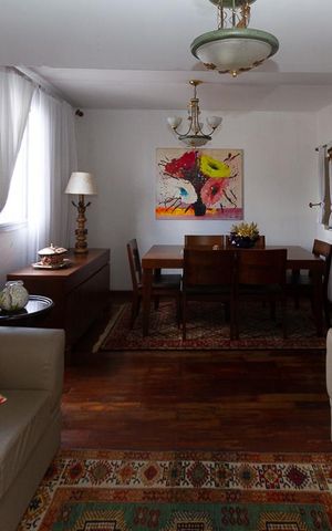 Apartamento à venda com 197m², 4 quartos e 3 vagas Apartamento à venda com 197m², 4 quartos e 3 vagasSala