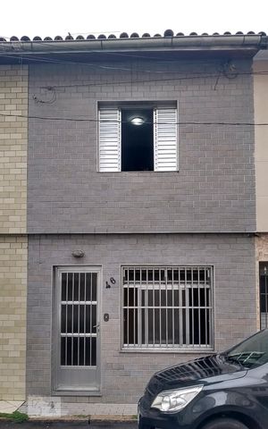 Apartamento à venda com 80m², 2 quartos e 1 vaga Apartamento à venda com 80m², 2 quartos e 1 vagaFachada
