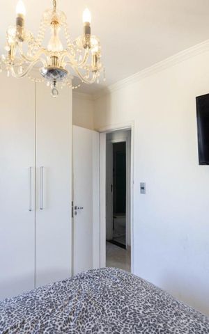 Apartamento à venda com 176m², 3 quartos e 2 vagas Apartamento à venda com 176m², 3 quartos e 2 vagasQuarto