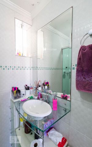 Apartamento à venda com 176m², 3 quartos e 2 vagas Apartamento à venda com 176m², 3 quartos e 2 vagasBanheiro