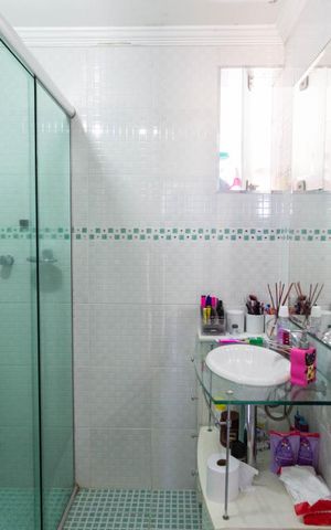 Apartamento à venda com 176m², 3 quartos e 2 vagas Apartamento à venda com 176m², 3 quartos e 2 vagasBanheiro