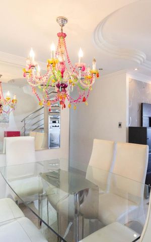 Apartamento à venda com 176m², 3 quartos e 2 vagas Apartamento à venda com 176m², 3 quartos e 2 vagasSala de Jantar
