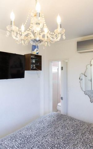 Apartamento à venda com 176m², 3 quartos e 2 vagas Apartamento à venda com 176m², 3 quartos e 2 vagasQuarto