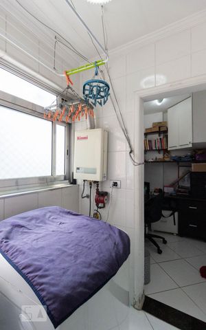 Apartamento à venda com 176m², 3 quartos e 2 vagas Apartamento à venda com 176m², 3 quartos e 2 vagasÁrea de Serviço