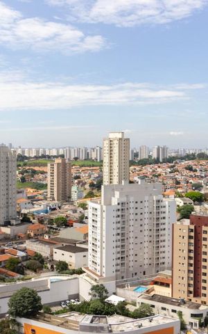 Apartamento à venda com 176m², 3 quartos e 2 vagas Apartamento à venda com 176m², 3 quartos e 2 vagasVista