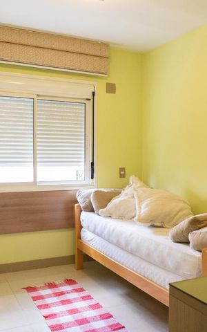 Apartamento à venda com 160m², 3 quartos e 2 vagas Apartamento à venda com 160m², 3 quartos e 2 vagasQuarto 1
