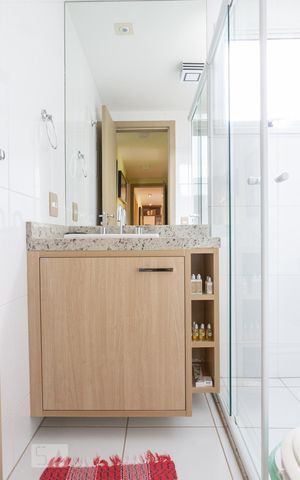 Apartamento à venda com 160m², 3 quartos e 2 vagas Apartamento à venda com 160m², 3 quartos e 2 vagasBanheiro Social