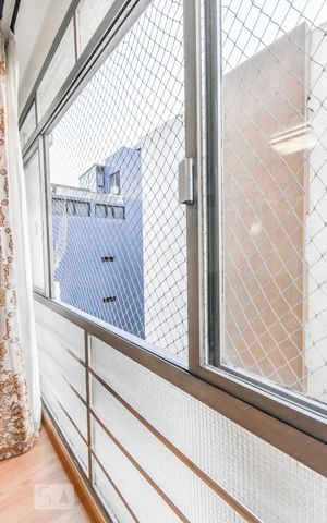 Apartamento para alugar com 70m², 2 quartos e sem vaga Apartamento para alugar com 70m², 2 quartos e sem vagaSala