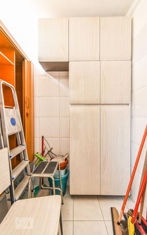 Apartamento para alugar com 70m², 2 quartos e sem vaga Apartamento para alugar com 70m², 2 quartos e sem vagaQuarto de Serviço