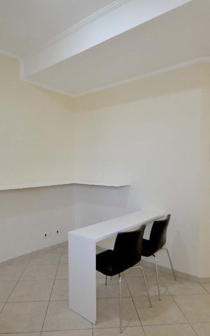 Studio para alugar com 30m², 1 quarto e sem vaga Studio para alugar com 30m², 1 quarto e sem vagaSala/Cozinha