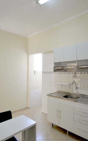 Studio para alugar com 30m², 1 quarto e sem vaga Studio para alugar com 30m², 1 quarto e sem vagaSala/Cozinha