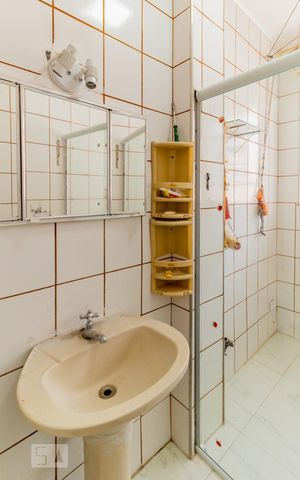 Apartamento à venda com 48m², 2 quartos e sem vagaBanheiro