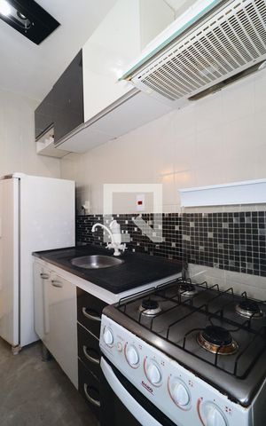 Apartamento à venda com 50m², 2 quartos e 1 vaga Apartamento à venda com 50m², 2 quartos e 1 vagaCozinha