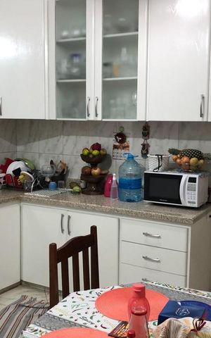 Casa à venda com 150m², 3 quartos e 2 vagasCozinha