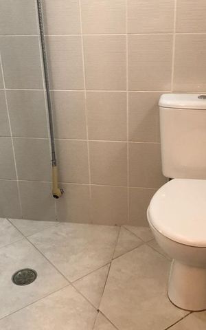 Casa à venda com 150m², 3 quartos e 2 vagasSuíte