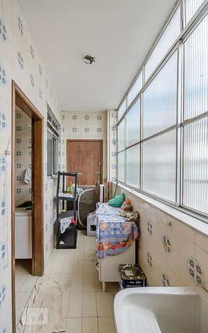 Apartamento à venda com 90m², 3 quartos e 1 vagaÁrea de Serviço