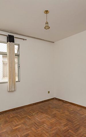 Apartamento à venda com 90m², 3 quartos e 1 vagaSala