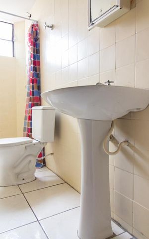 Apartamento para alugar com 57m², 2 quartos e sem vaga Apartamento para alugar com 57m², 2 quartos e sem vagaBanheiro