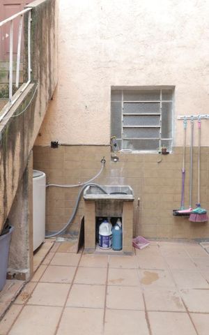 Casa à venda com 150m², 3 quartos e 3 vagasArea de serviço 